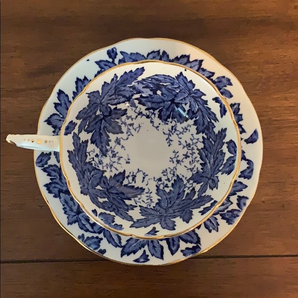 Vintage Coalport tea cup and saucer - Picture 4 of 11